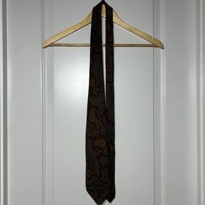 Polo Ralph Lauren Vintage Made in USA 100% Silk Hand Made Paisley Print Tie